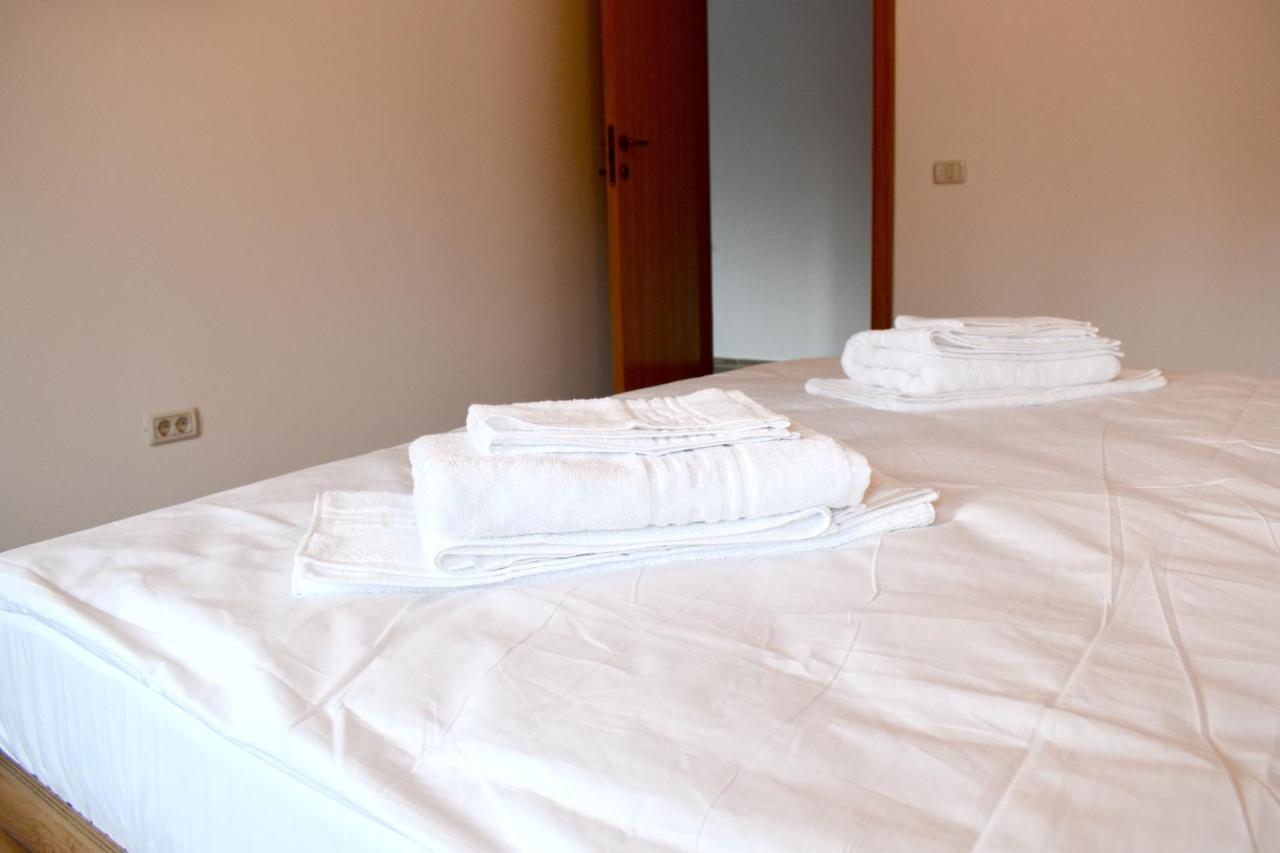 Cosy&Minimalistic Apartments - Haret Building Sinaia Extérieur photo